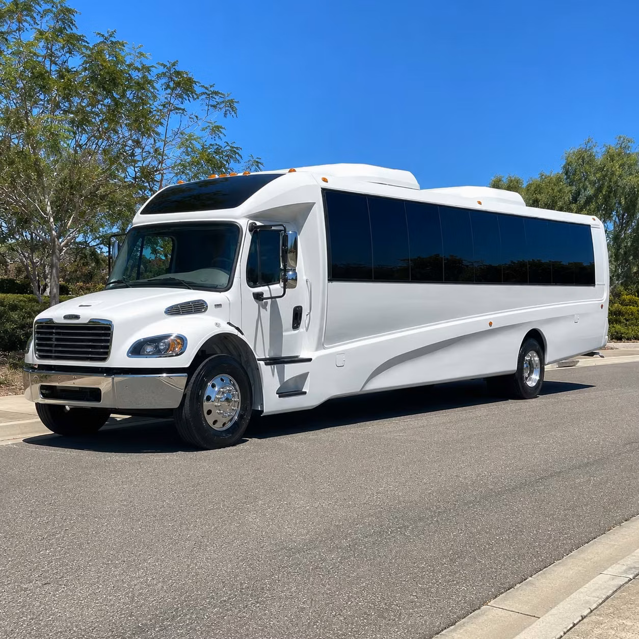 35 passenger minibus