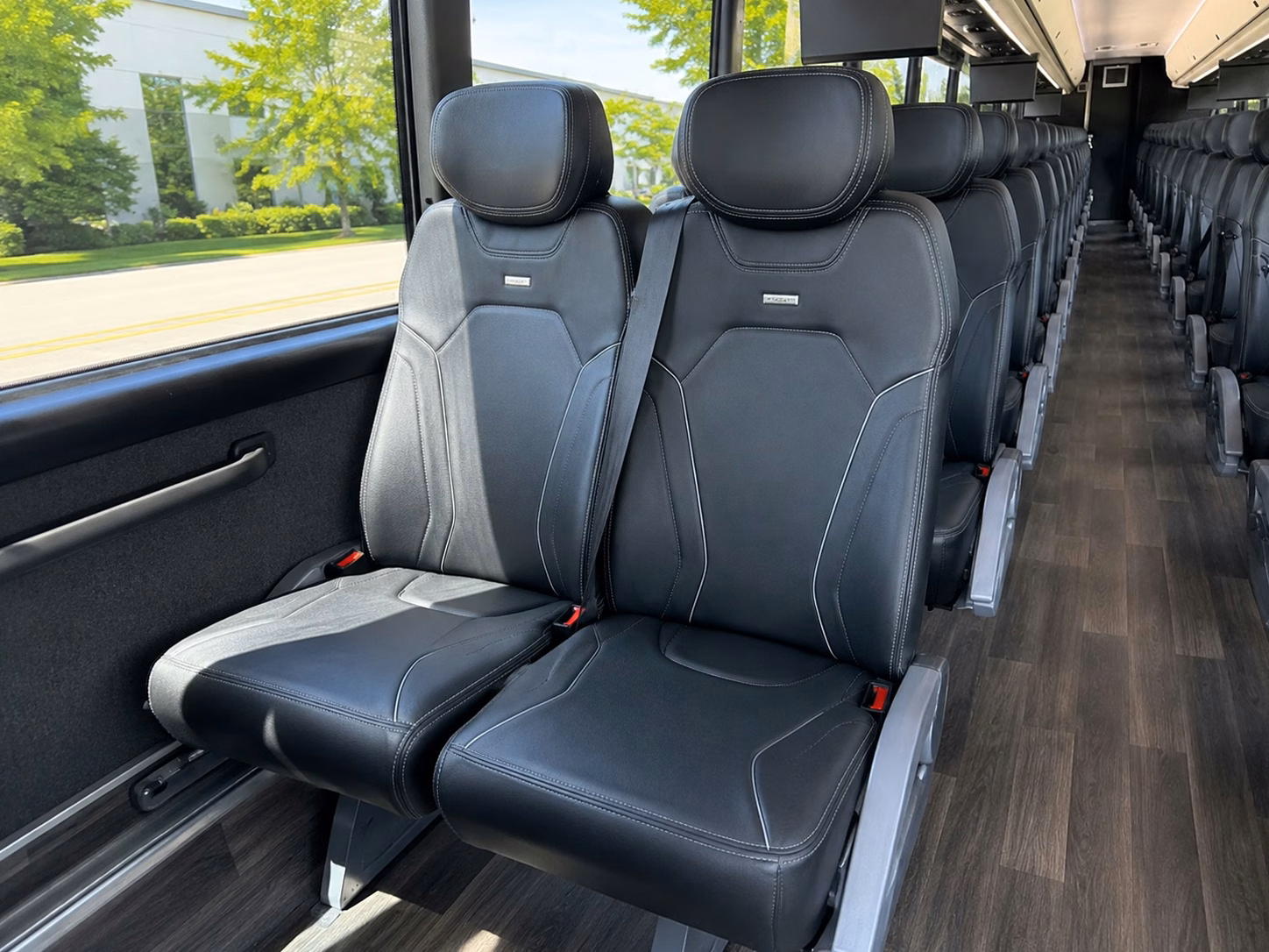 bachelorette party and bridal party bus rentals in pawtucket