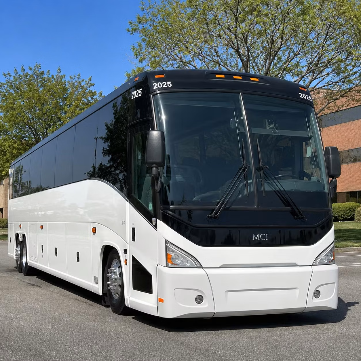 concert transportation to dunkin donuts center in providence is just a short ride from pawtucket