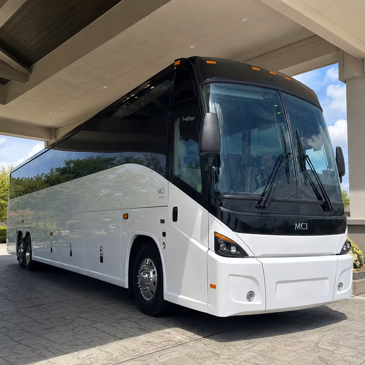 school groups and sports teams need dependable airport transportation out of pawtucket